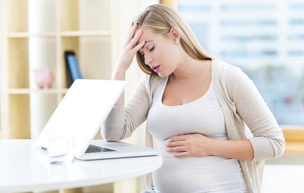 Tình trạng mẹ bầu bị khó thở khi mang thai