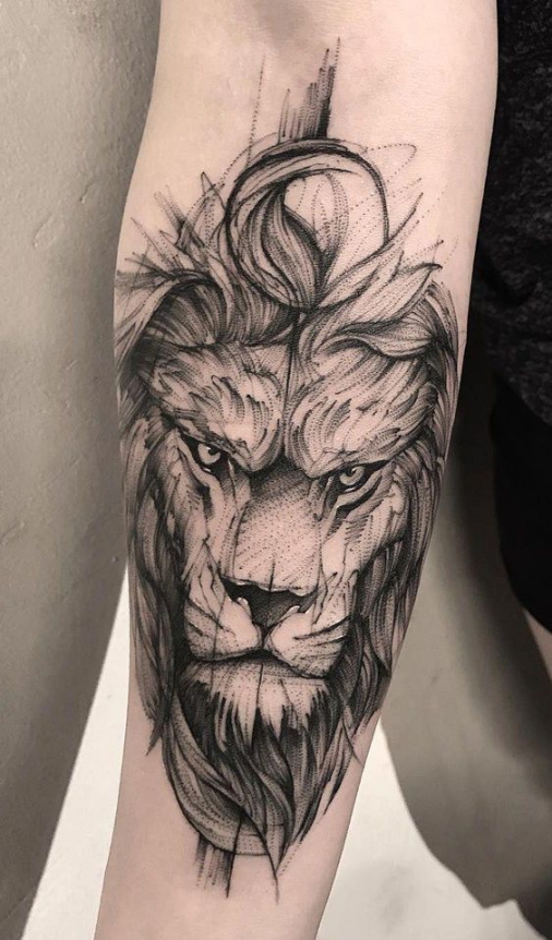 Tác phẩm tattoo hoa văn hình dáng sư tử với màu mực đen đơn giản nhưng cực kỳ cuốn hút người xem