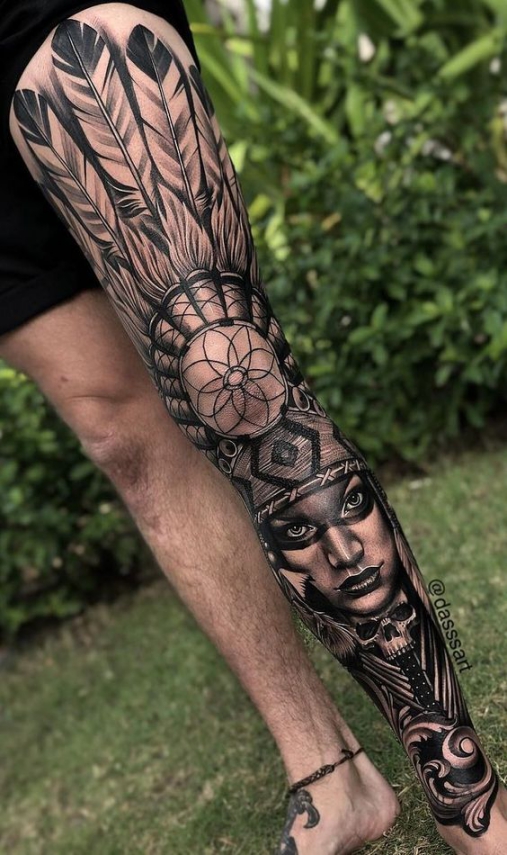 Không thể rời mắt với phong cách thiết kế hình xăm tattoo thổ dân full cánh chân cho nam giới muốn thể hiện sự mạnh mẽ