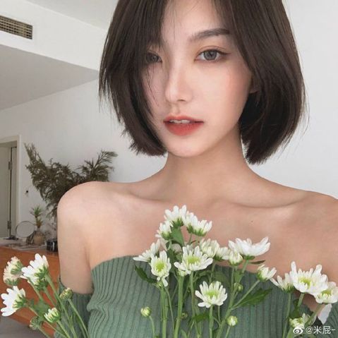 Tóc ngắn Hàn Quốc cho mặt dài đẹp gây sự chú ý đến Crush