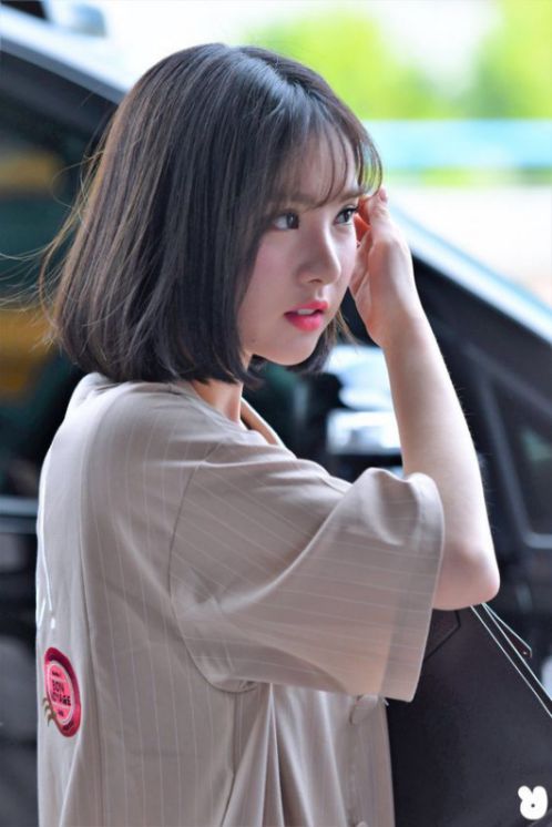 Không chỉ các ngôi sao Việt mà ngay đến ido Hàn Quốc cũng không thể nào từ chối mái tóc ngắn đang nắm bắt xu hướng trong năm 2019 này được