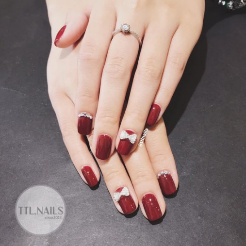 Mẫu móng tay nail màu đỏ cherry đẹp nhất - hình 2