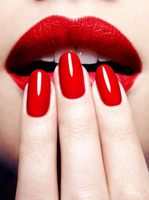 Mẫu móng tay nail màu đỏ tươi đẹp nhất - hình 1