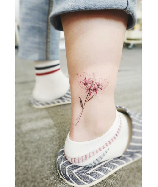 Hình xăm nghệ thuật tatoo mini hoa bỉ ngạn đẹp nhất