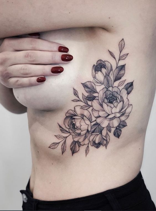 Hình ảnh xăm tattoo hoa hồng ở sườn đẹp ý nghĩa nhất